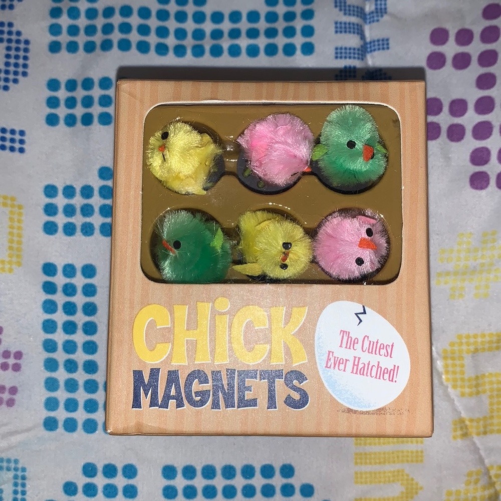 Chicken magnets book holder